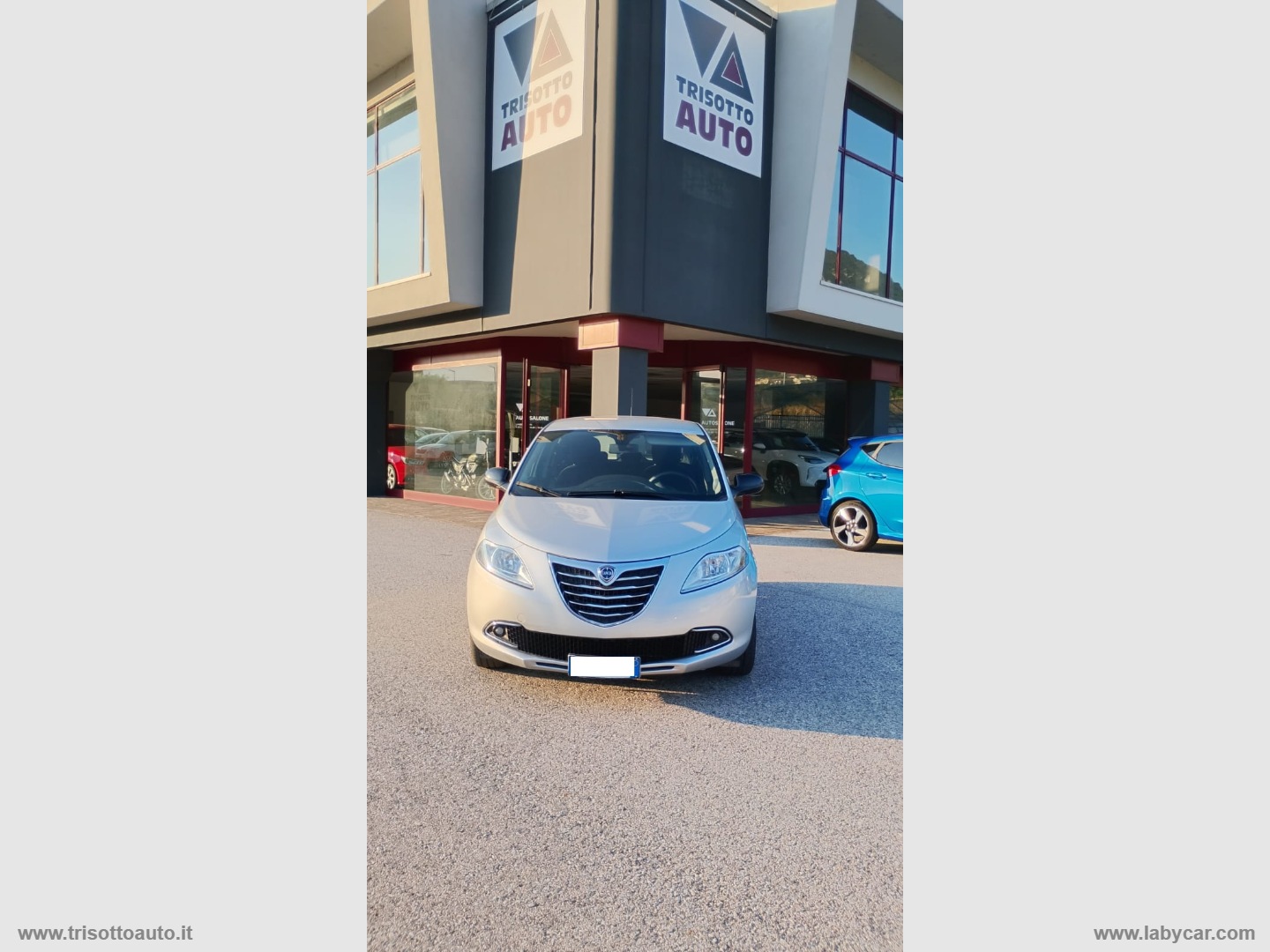 Ypsilon 1.2 69 CV 5p.                                                        