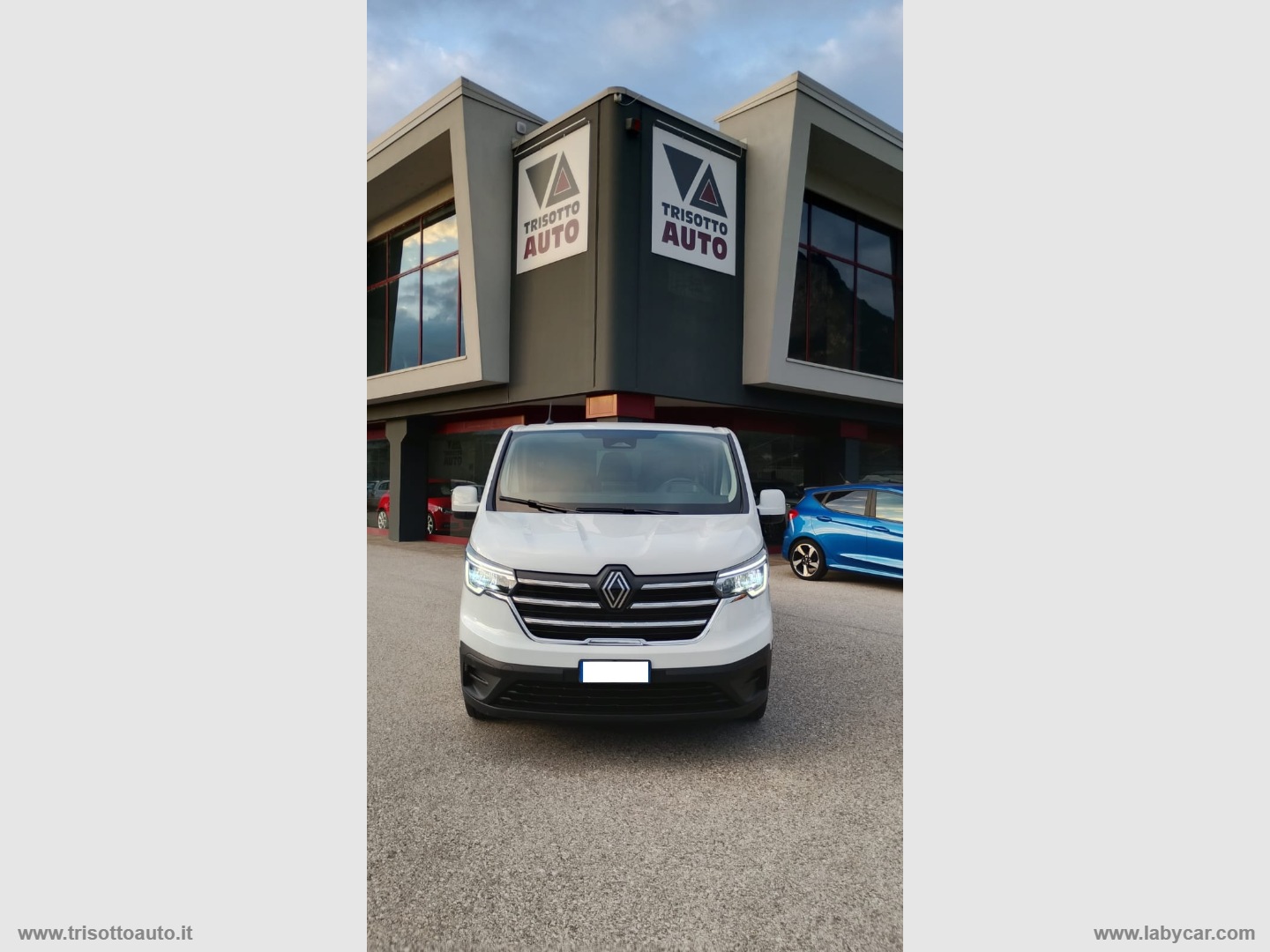 RENAULT Trafic