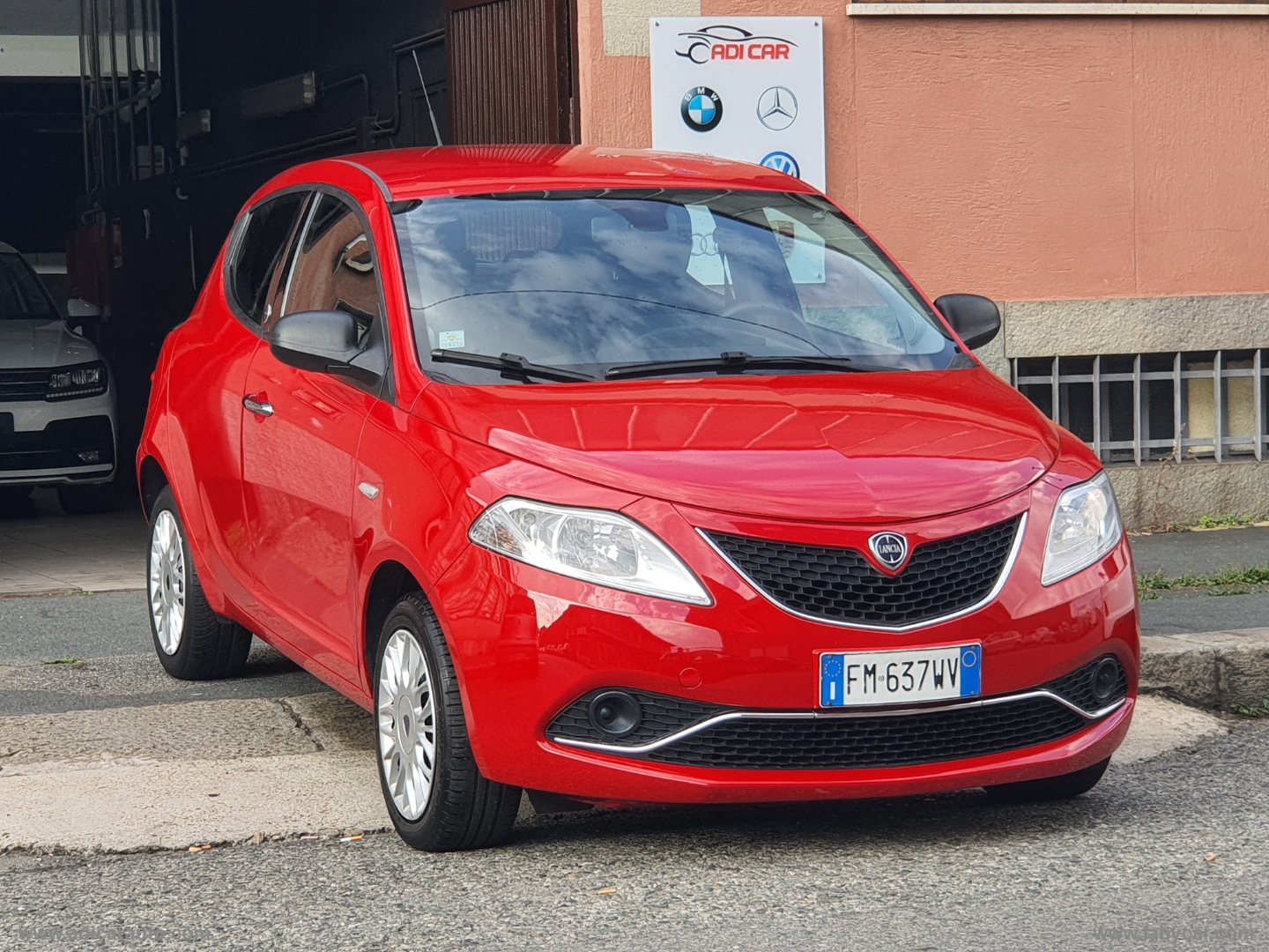 LANCIA Ypsilon