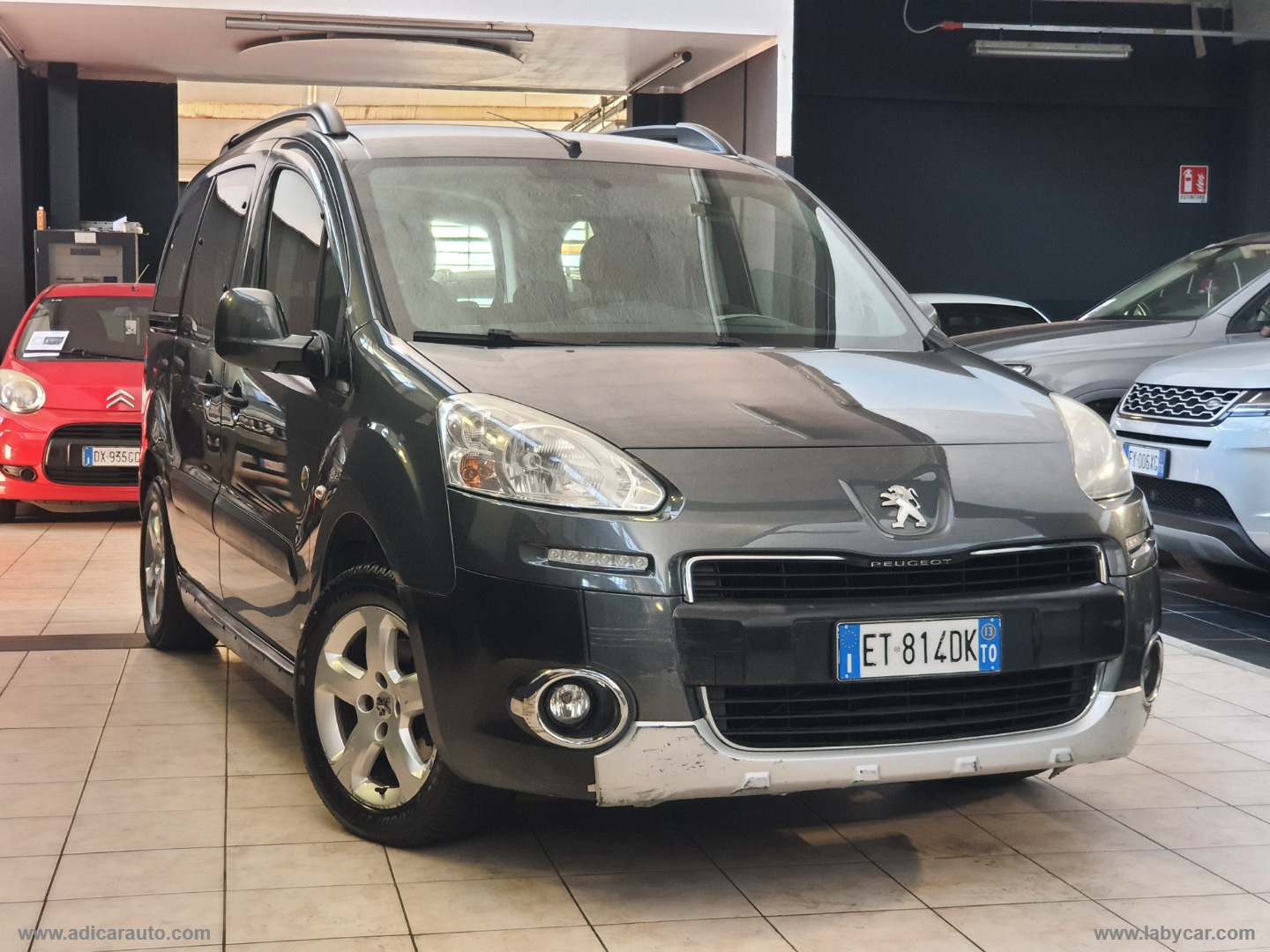 PEUGEOT Partner