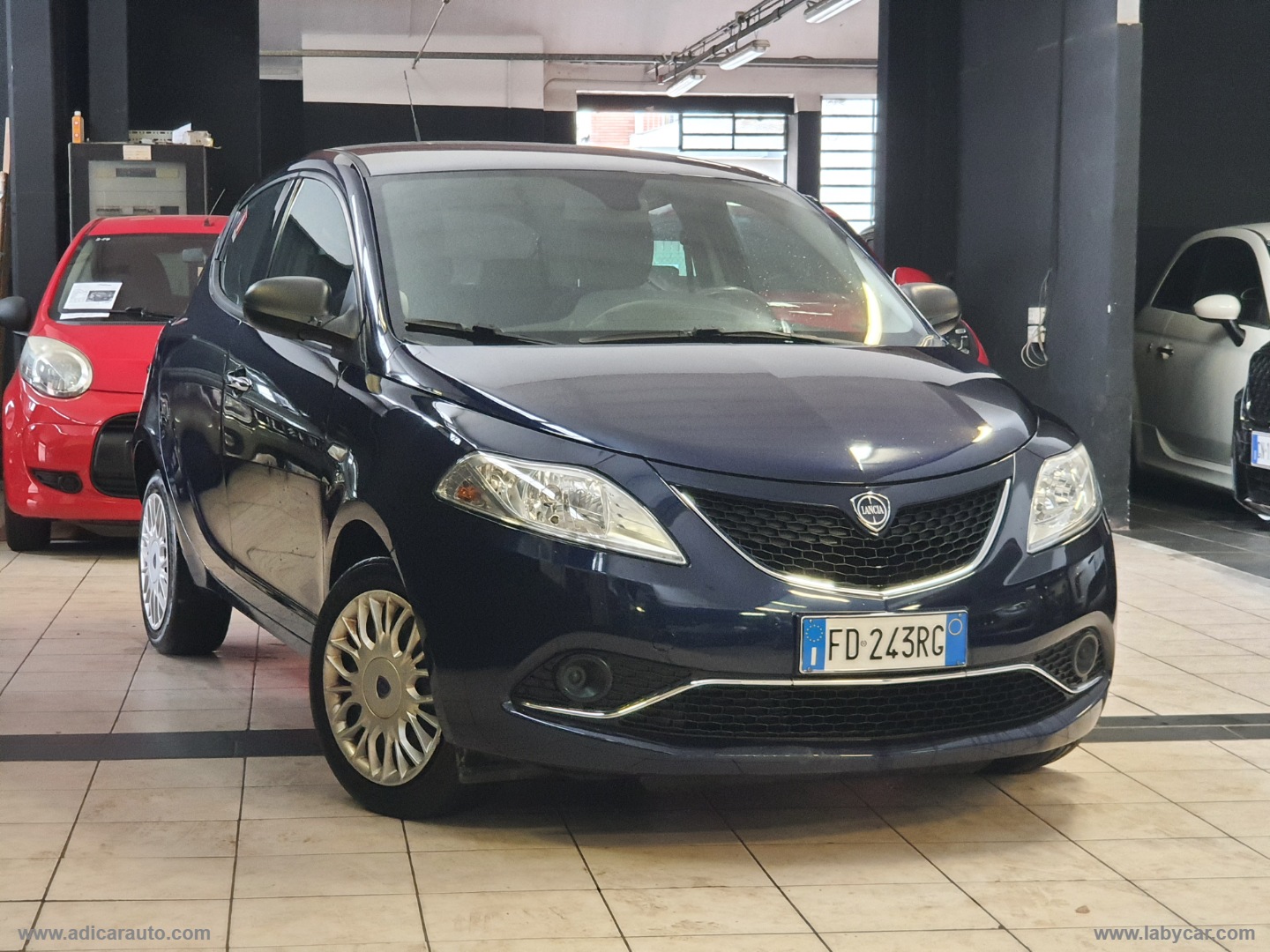 LANCIA Ypsilon