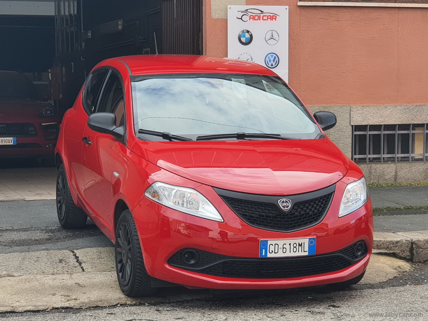 LANCIA Ypsilon