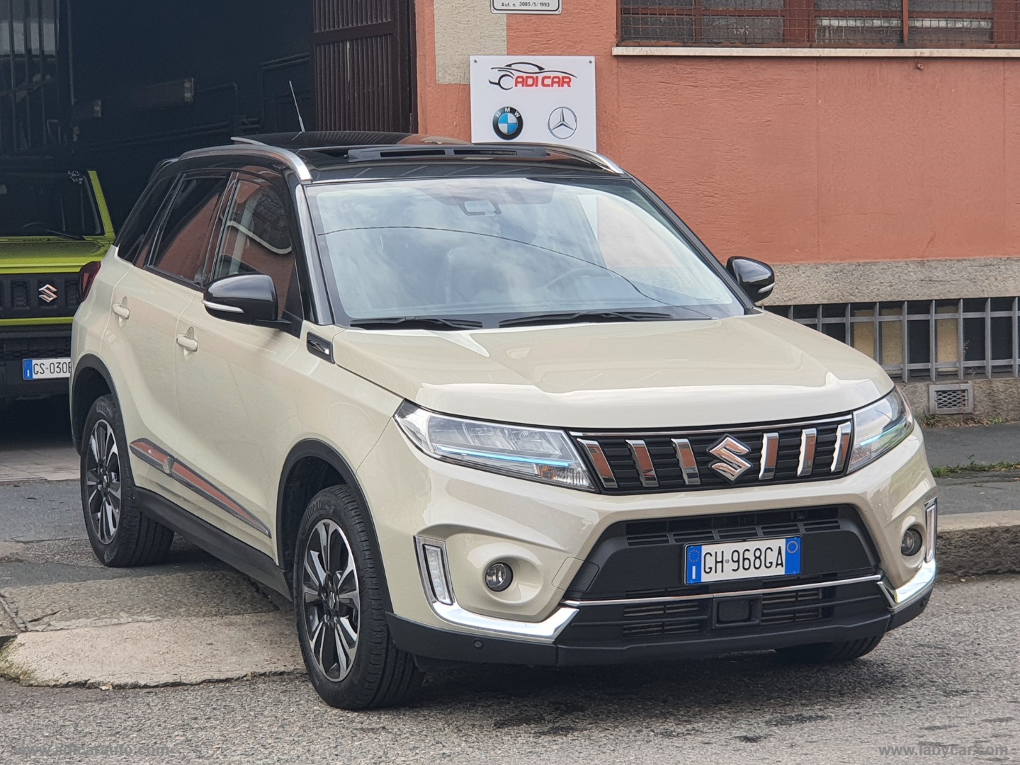 SUZUKI Vitara