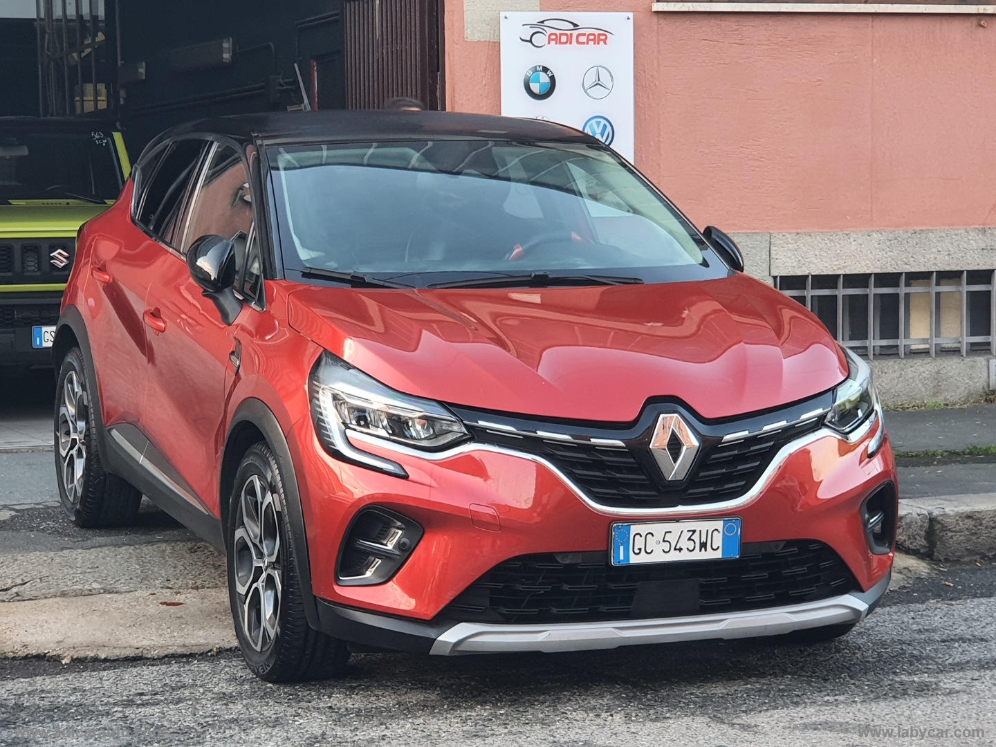 RENAULT Captur