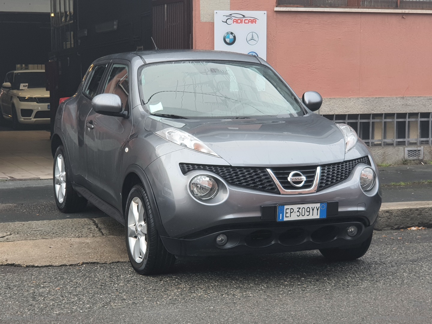 NISSAN Juke