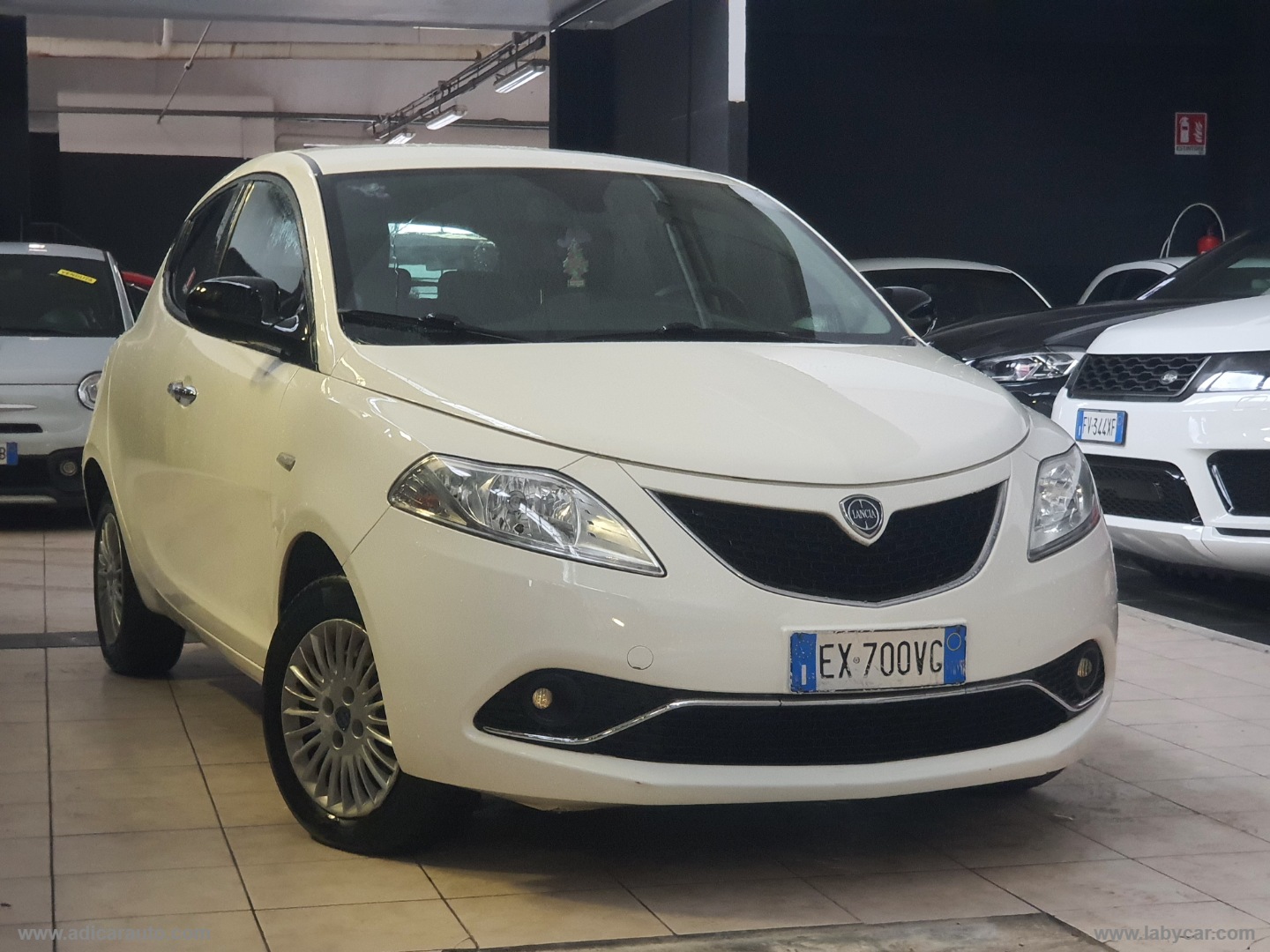 LANCIA Ypsilon