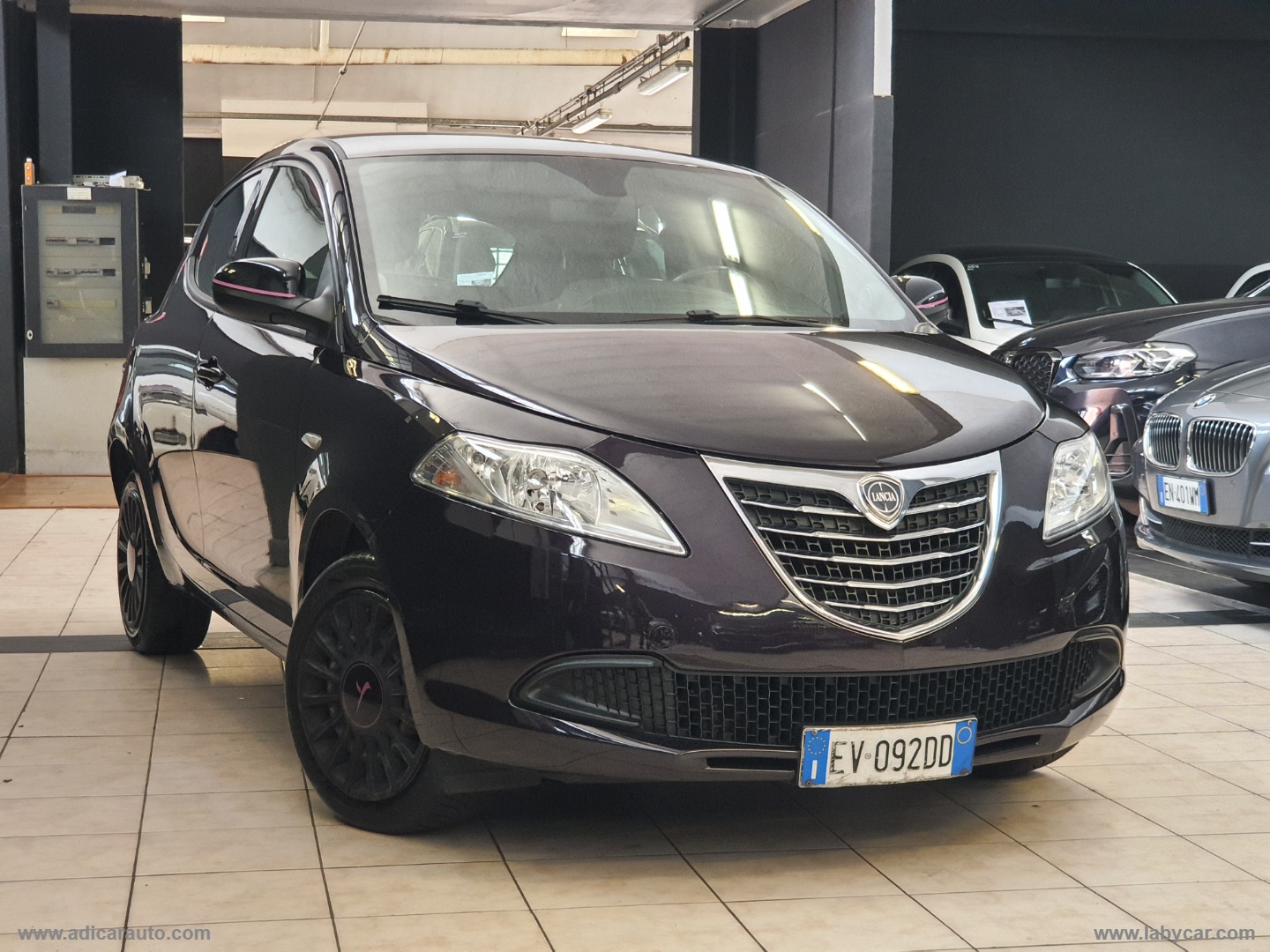 LANCIA Ypsilon