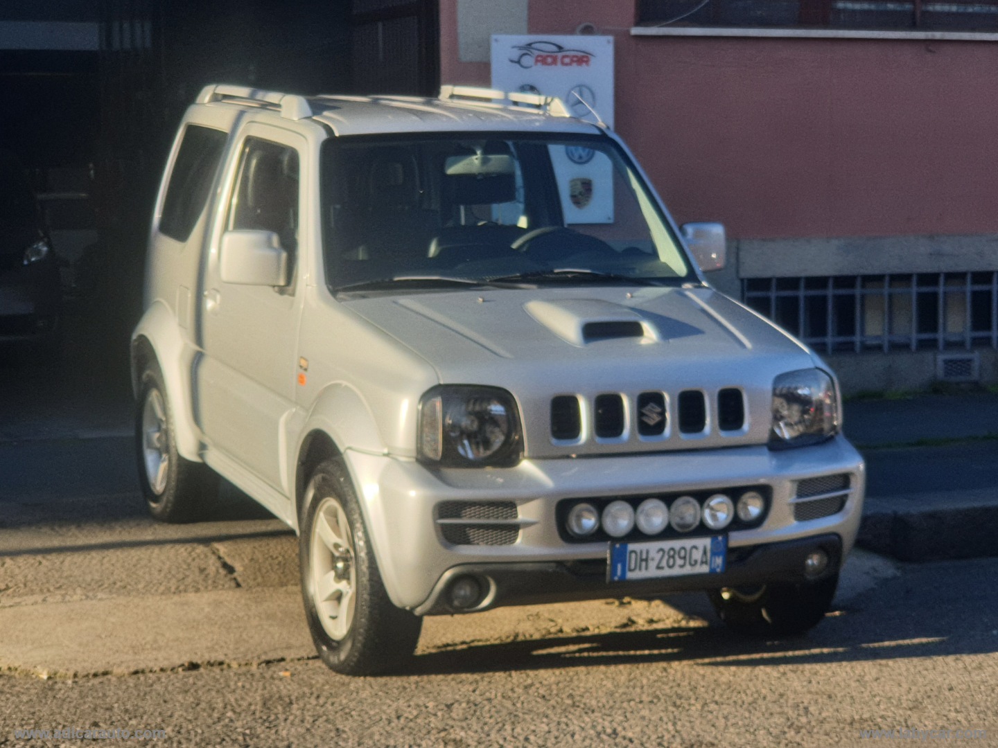 SUZUKI Jimny