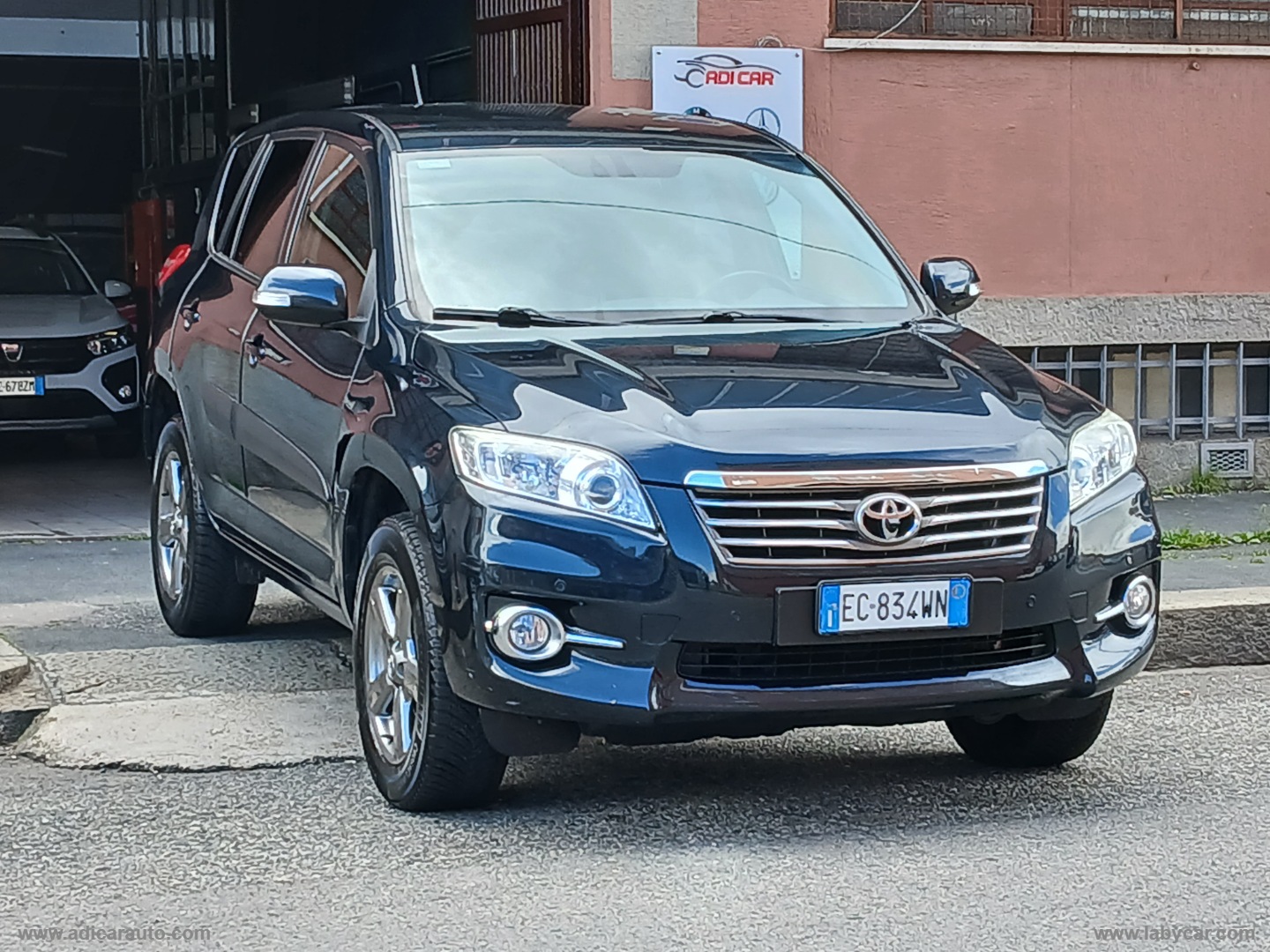 TOYOTA RAV4