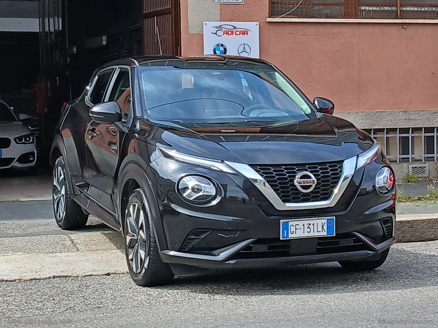 NISSAN Juke