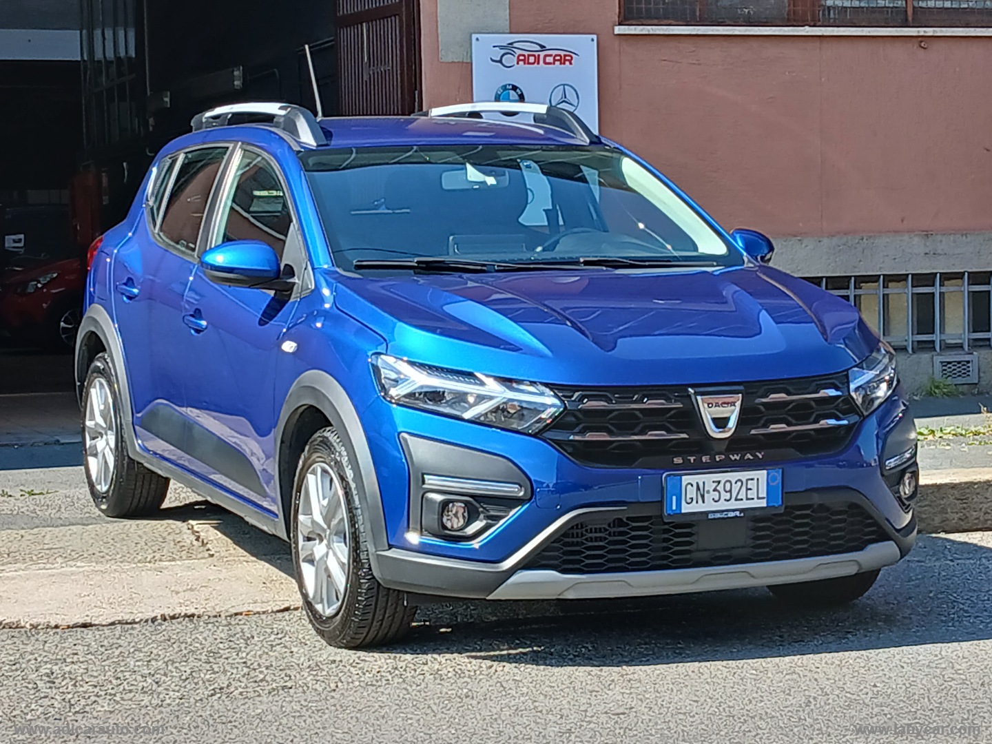 DACIA Sandero