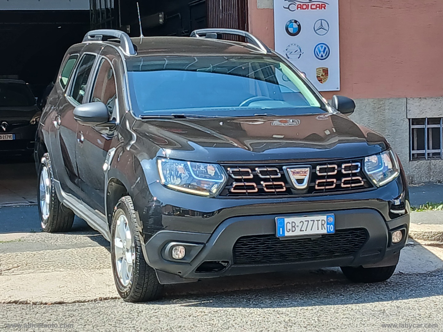 DACIA Duster