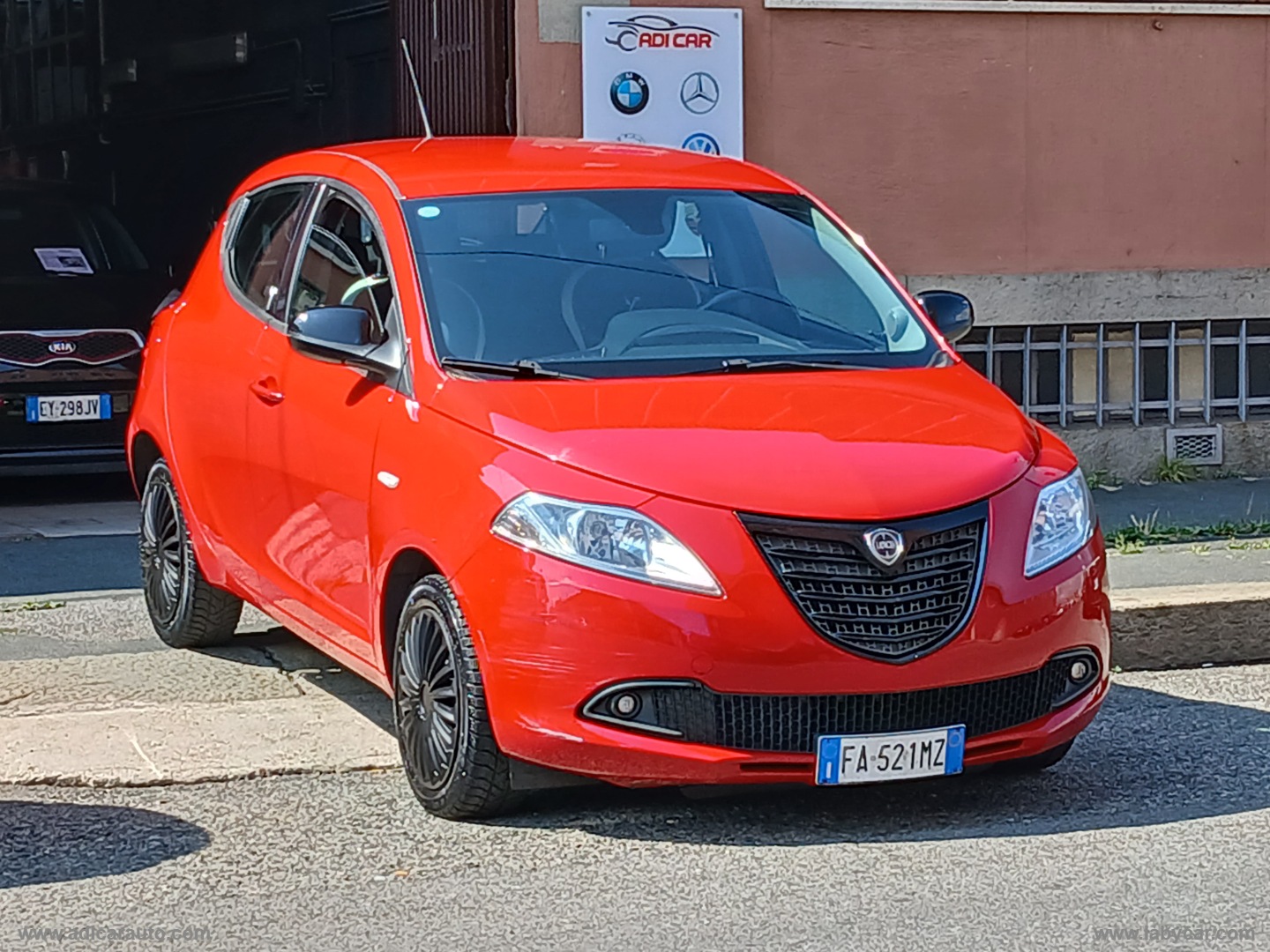 LANCIA Ypsilon