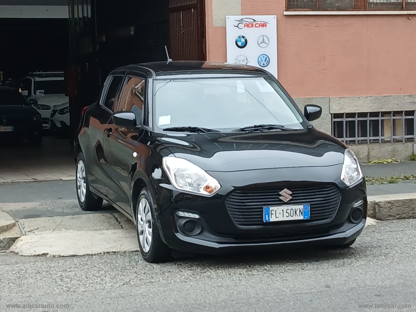 SUZUKI Swift