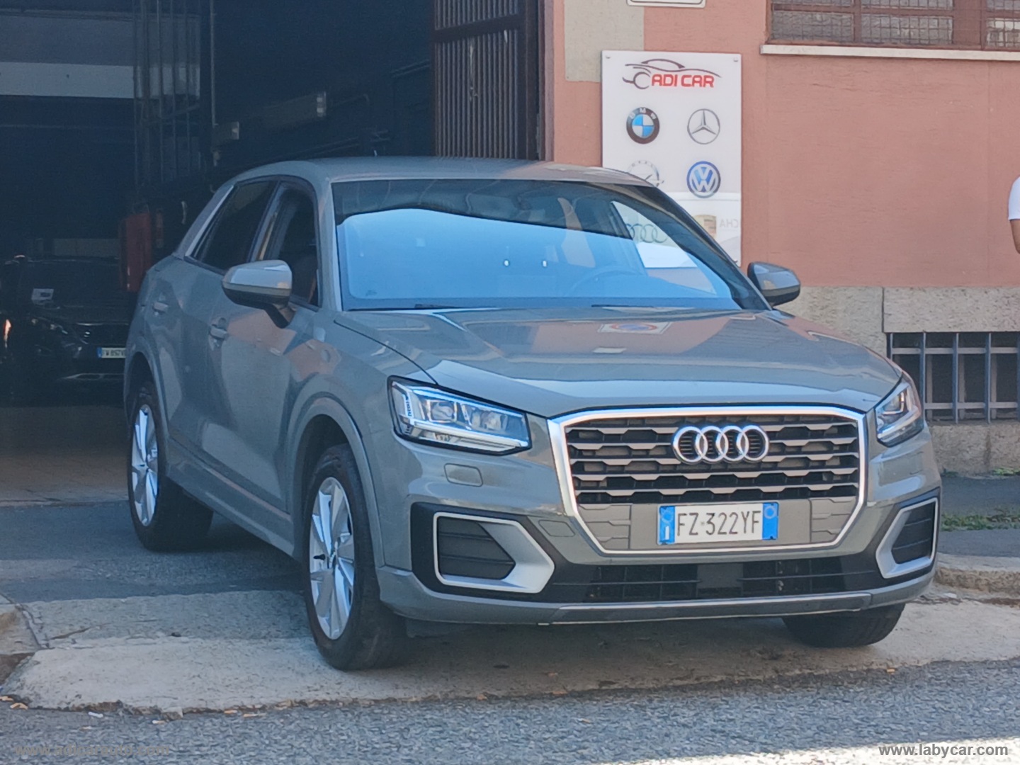 AUDI Q2