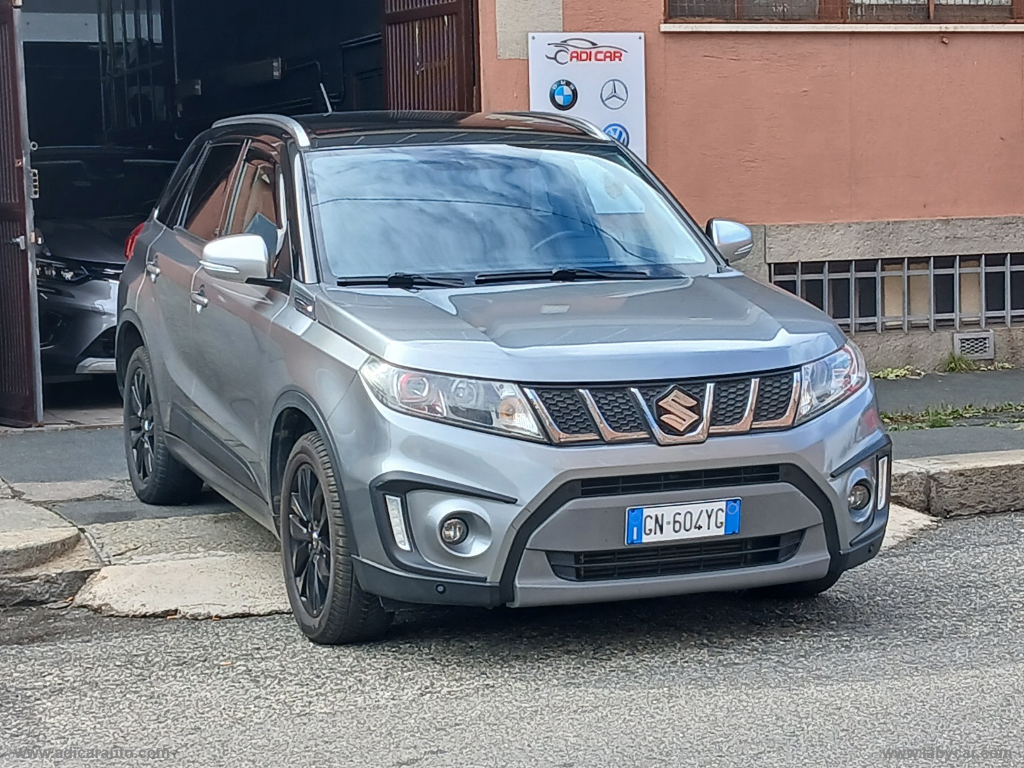 SUZUKI Vitara
