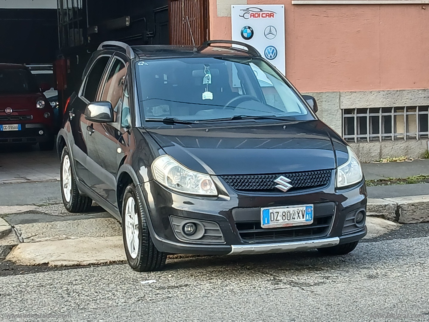 SUZUKI SX4