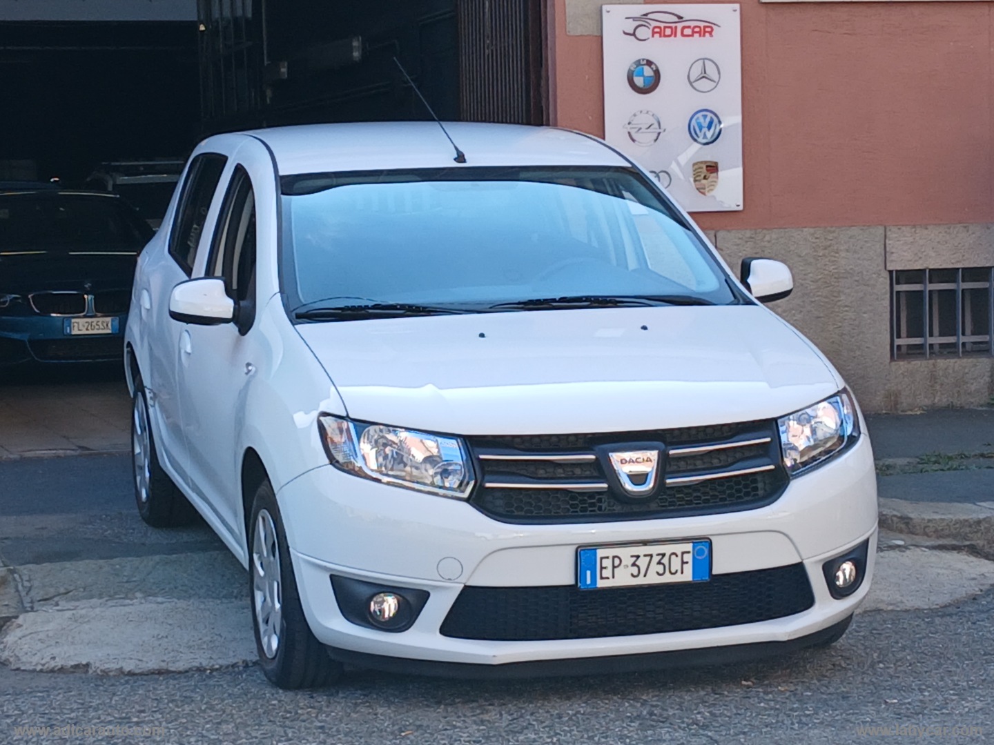 DACIA Sandero