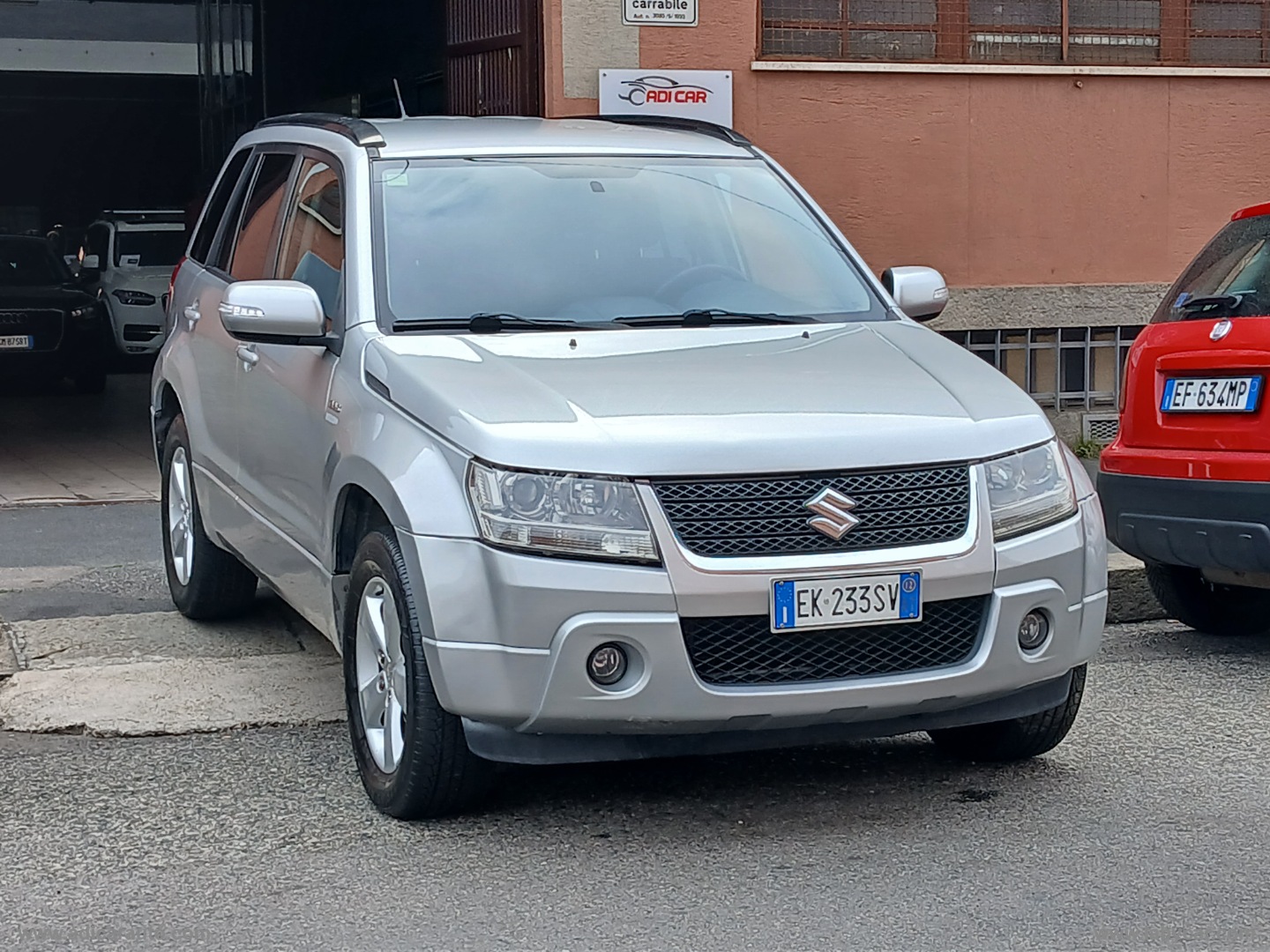 SUZUKI Grand Vitara