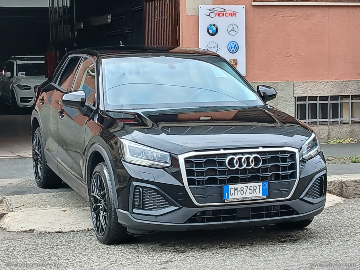 AUDI Q2