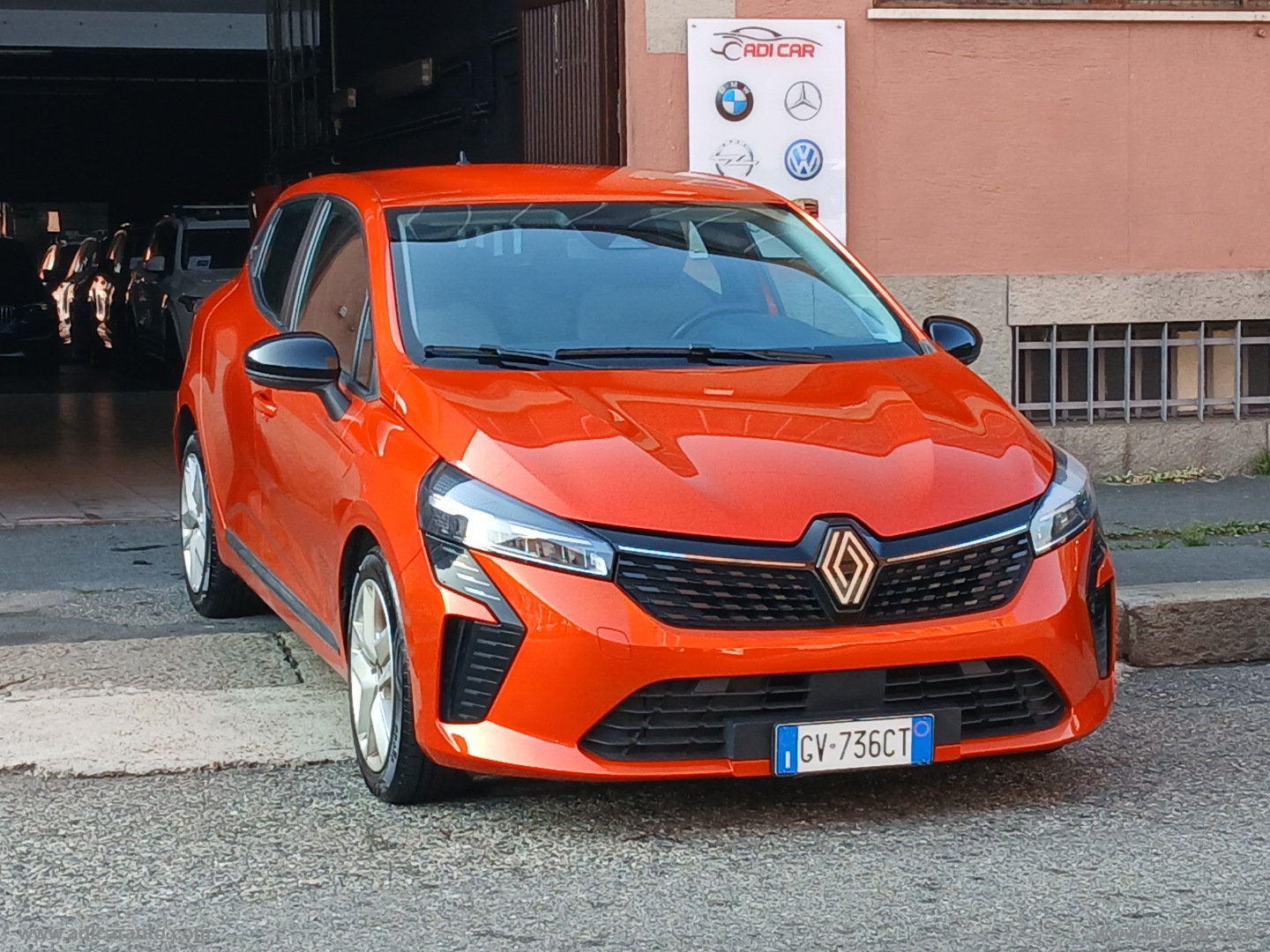 RENAULT Clio