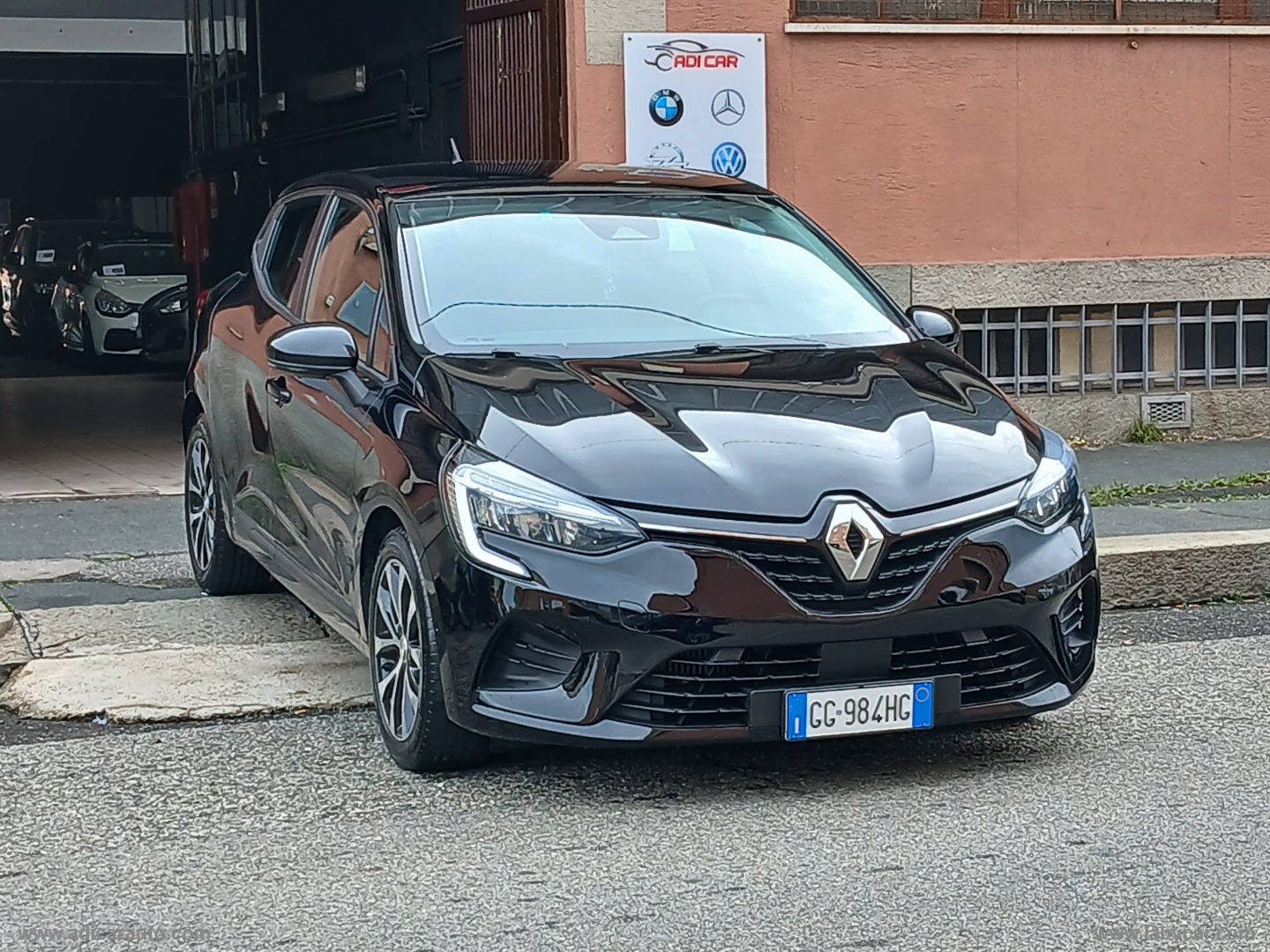 RENAULT Clio