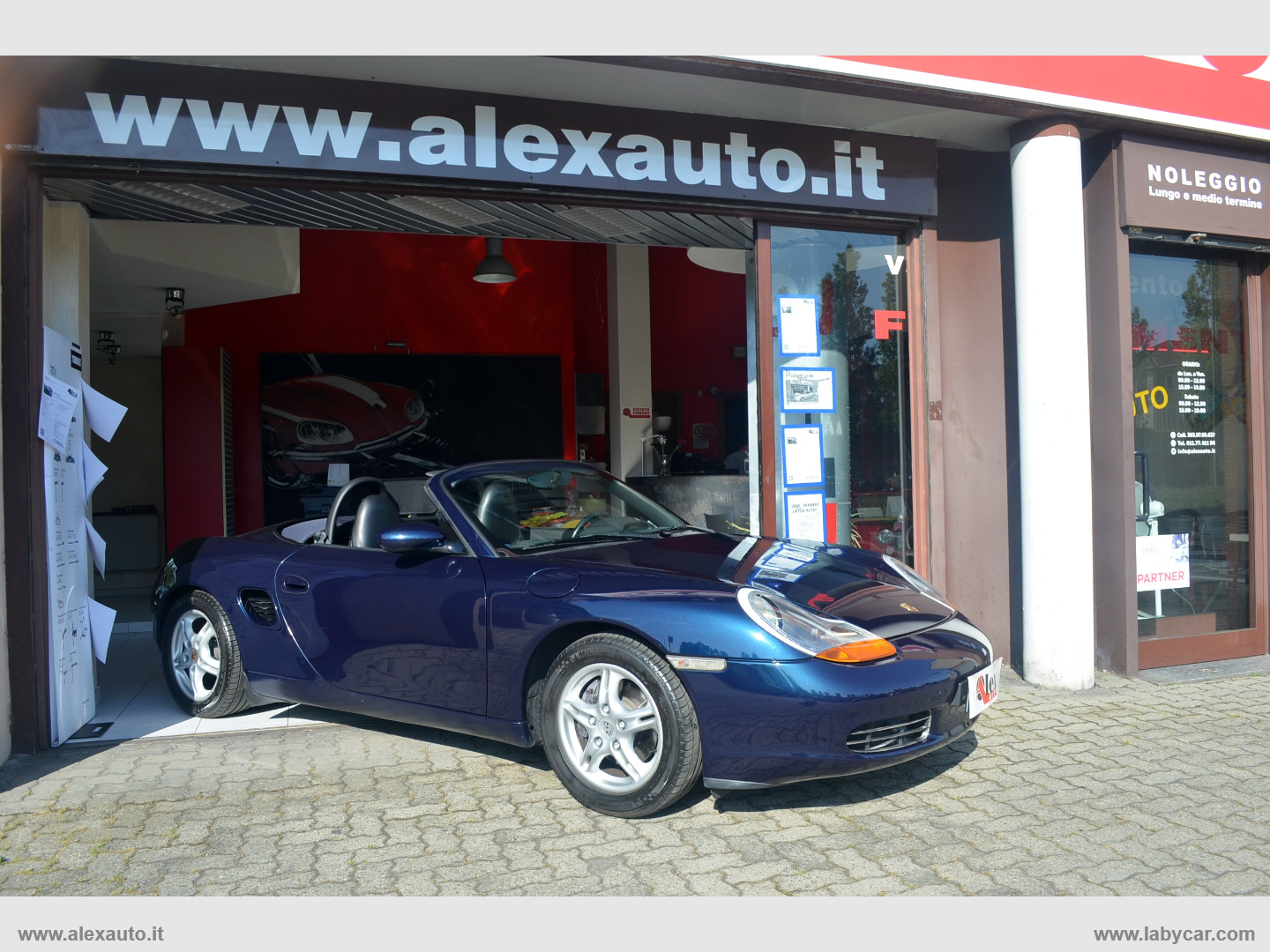 PORSCHE&nbsp;Boxster