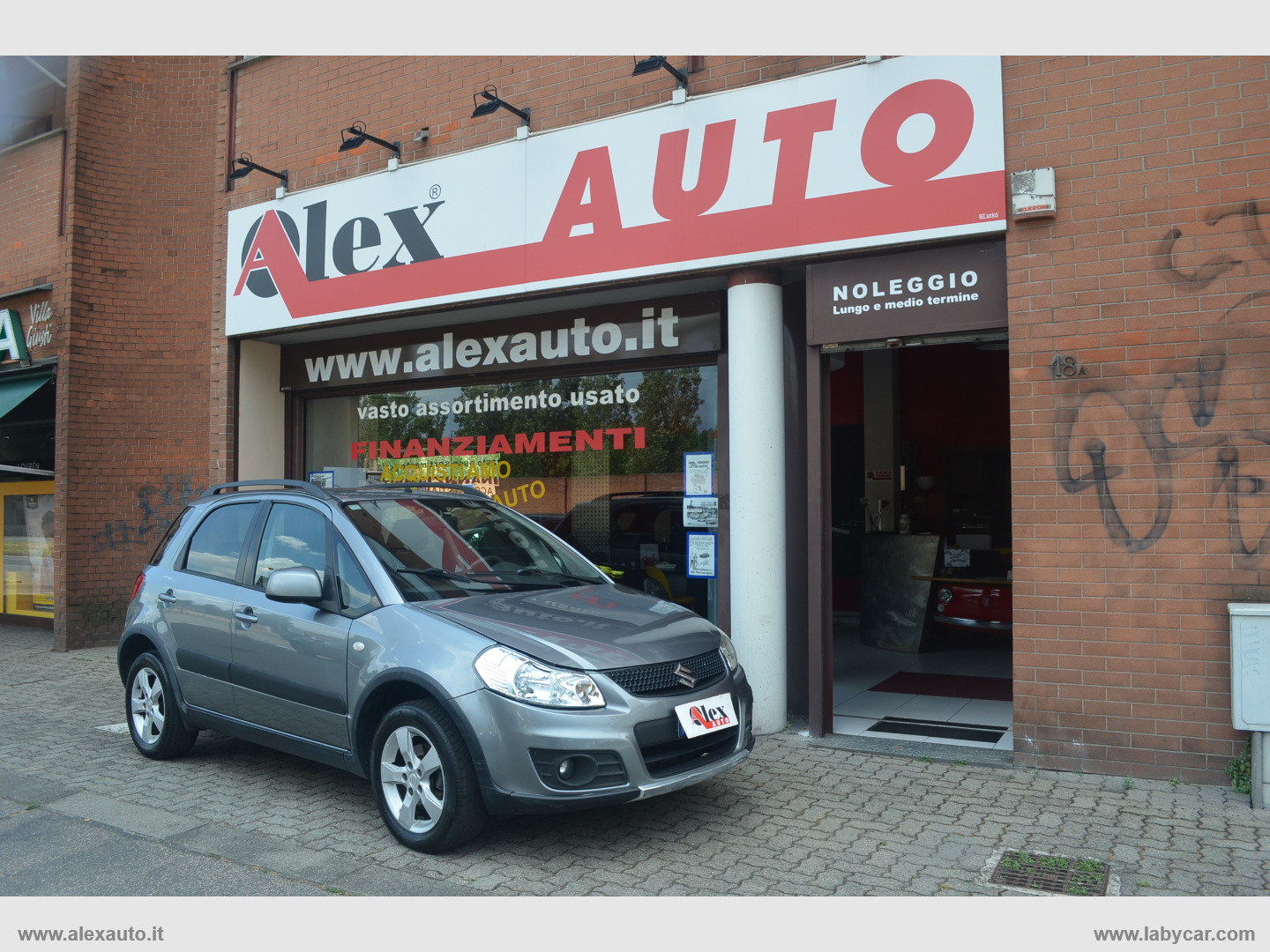 SUZUKI&nbsp;SX4