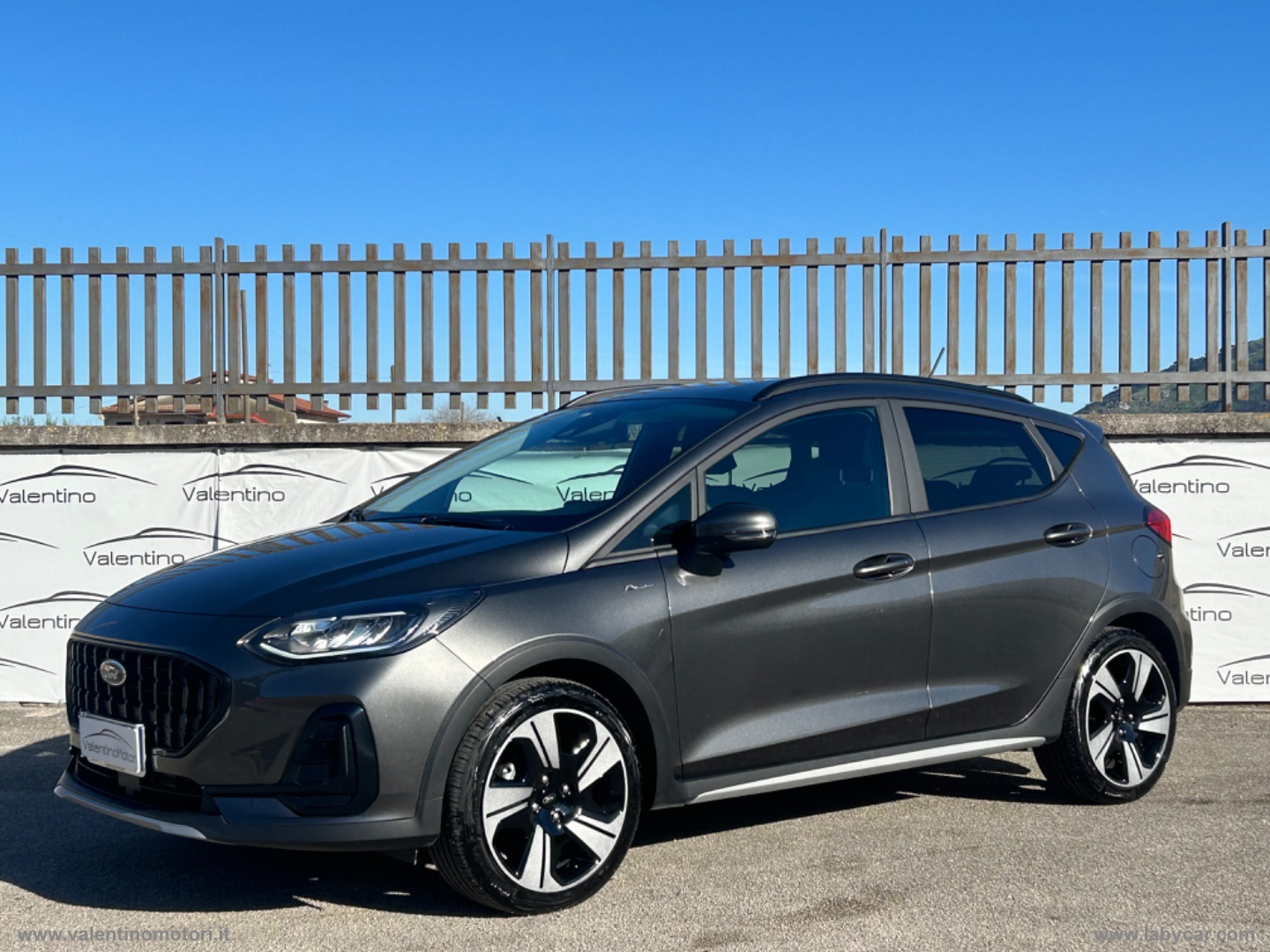 Fiesta Active 1.0 Ecob. Hybrid 125CV 5p.                                                        