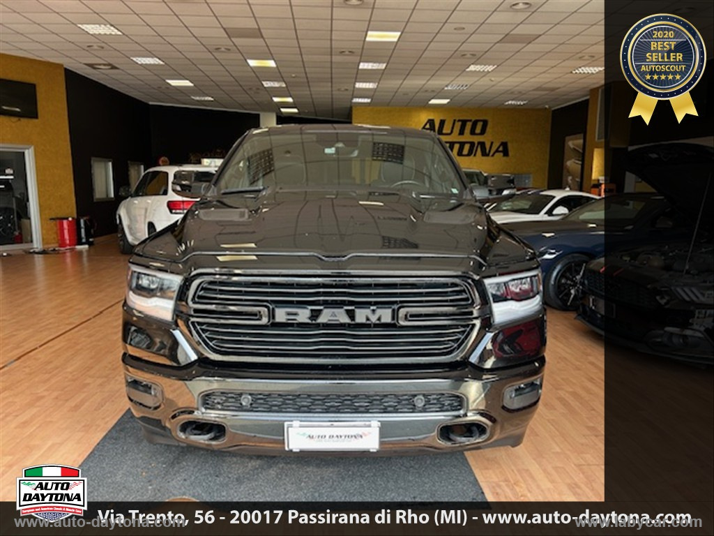 DODGE RAM 5.7 V8 4x4 Laramie Full GPL 