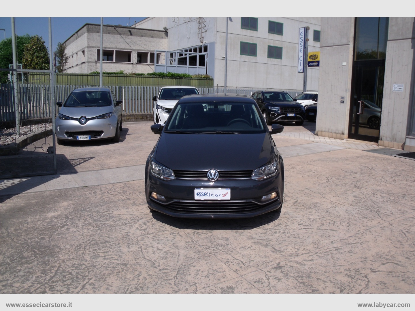 VOLKSWAGEN Polo