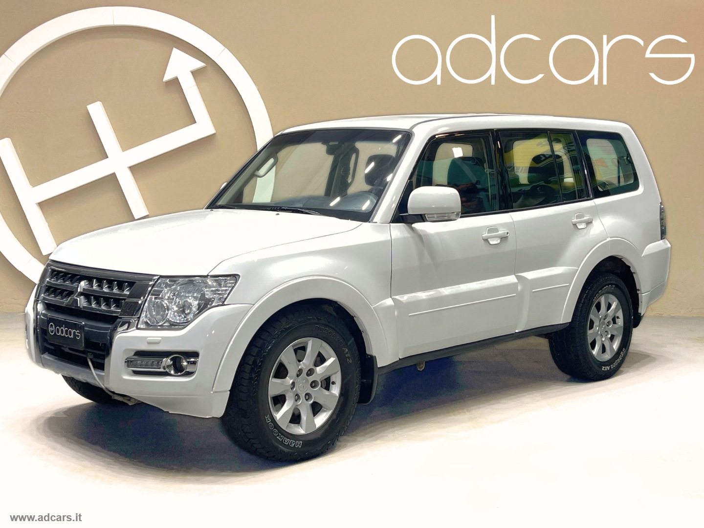 MITSUBISHI Pajero 3.2 DI-D 16V aut. 5p. Intense DPF *7 POSTI*GANCIO TRAINO*