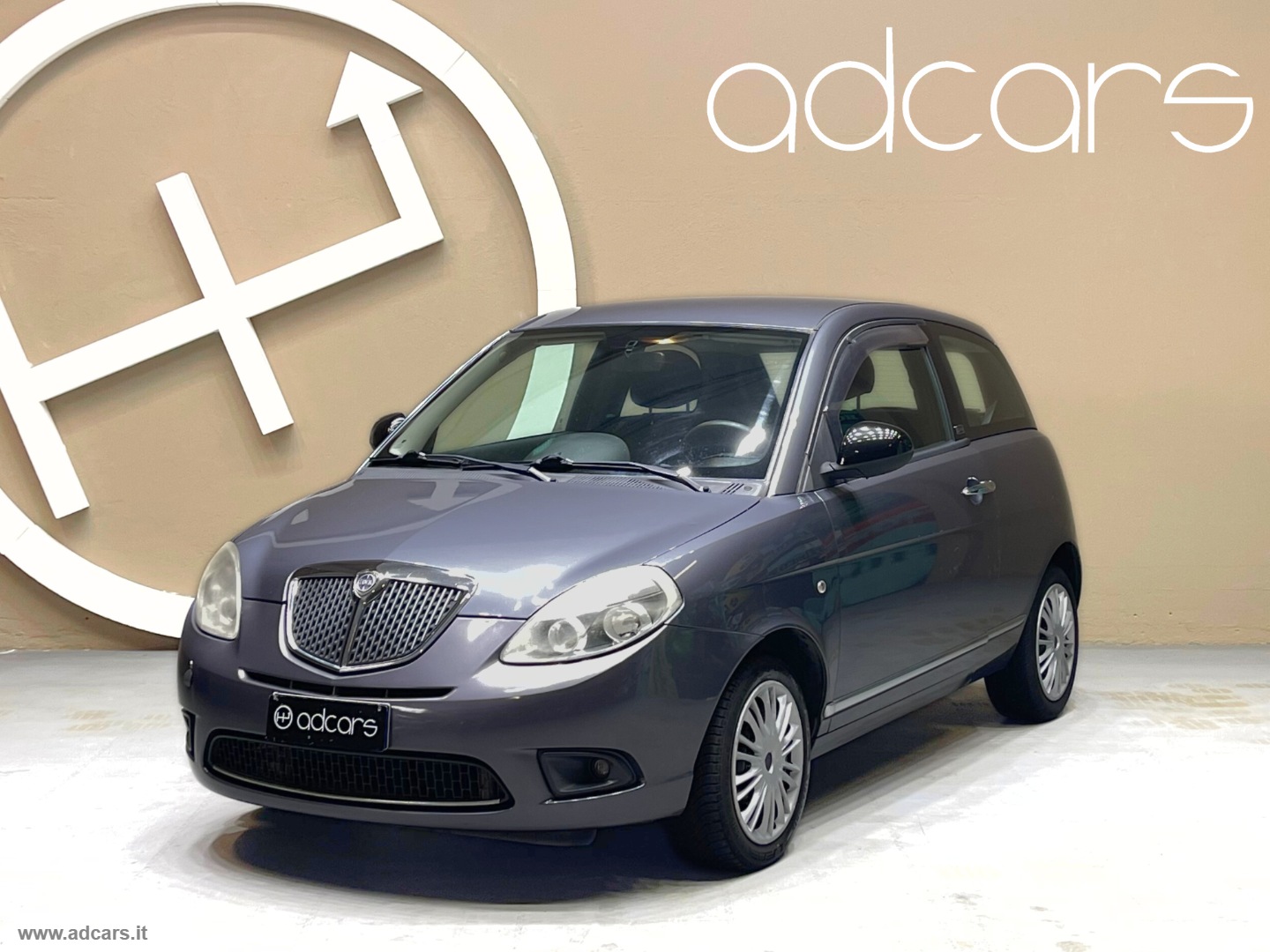 LANCIA Ypsilon 1.2 69 CV Diva NEOPATENTATI!