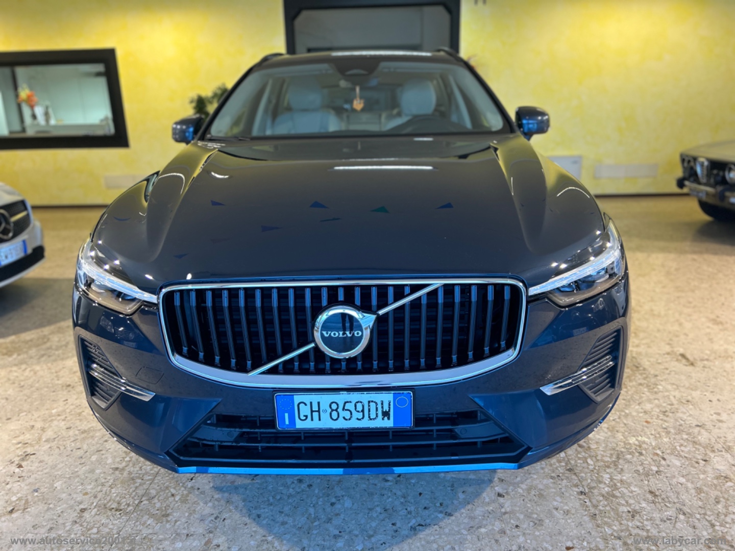 XC60 B4                                                        