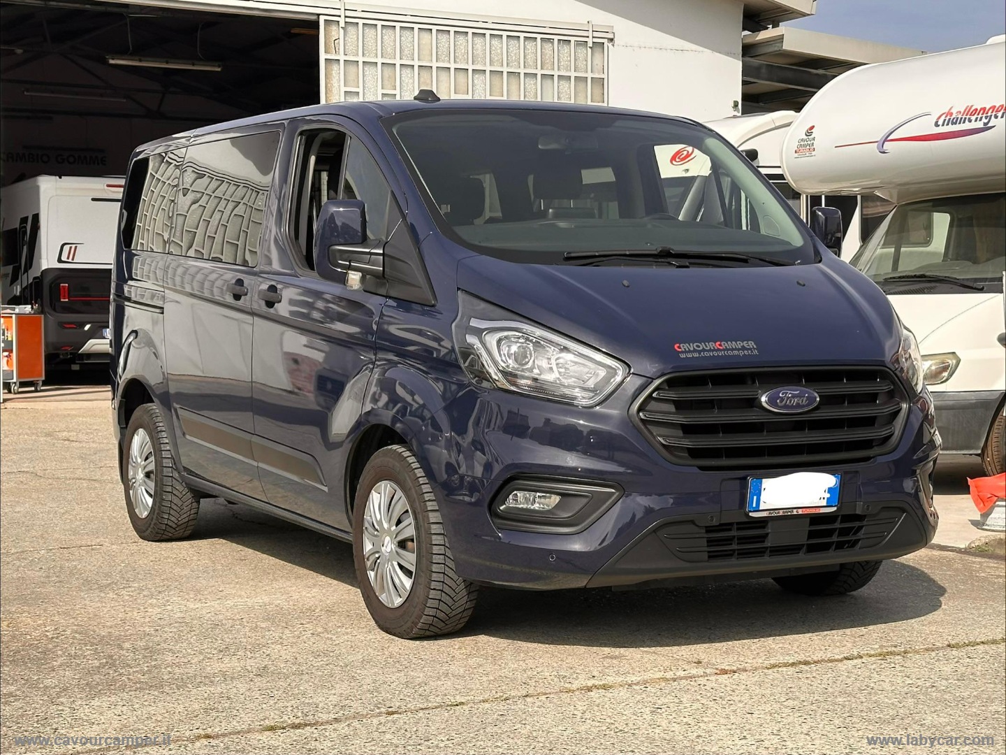 FORD&nbsp;TOURNEO CUSTOM 9 POSTI 2.0TDCI ECOBLUE 320