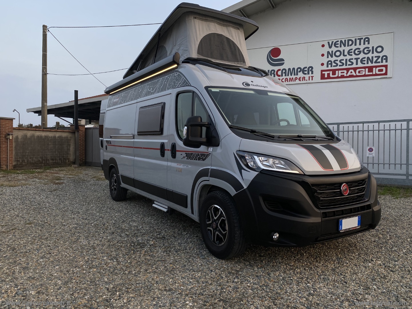 CHALLENGER V114 SPORT EDIT. POP UP AUTOMATICO