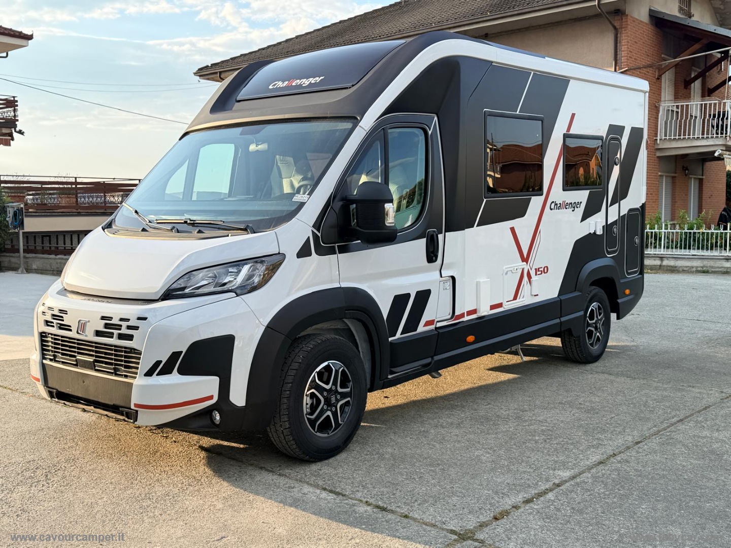 CHALLENGER&nbsp;X150 OPEN EDIT. AUTOM. + PACK ARTIC