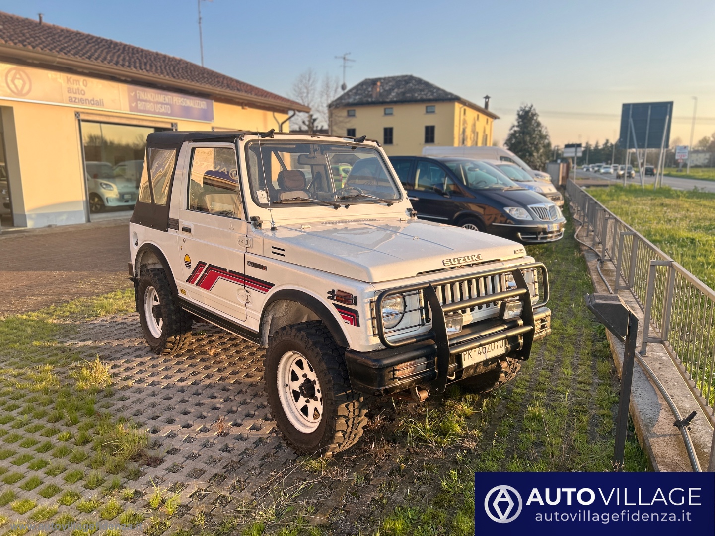 SUZUKI&nbsp;SJ400/Samurai