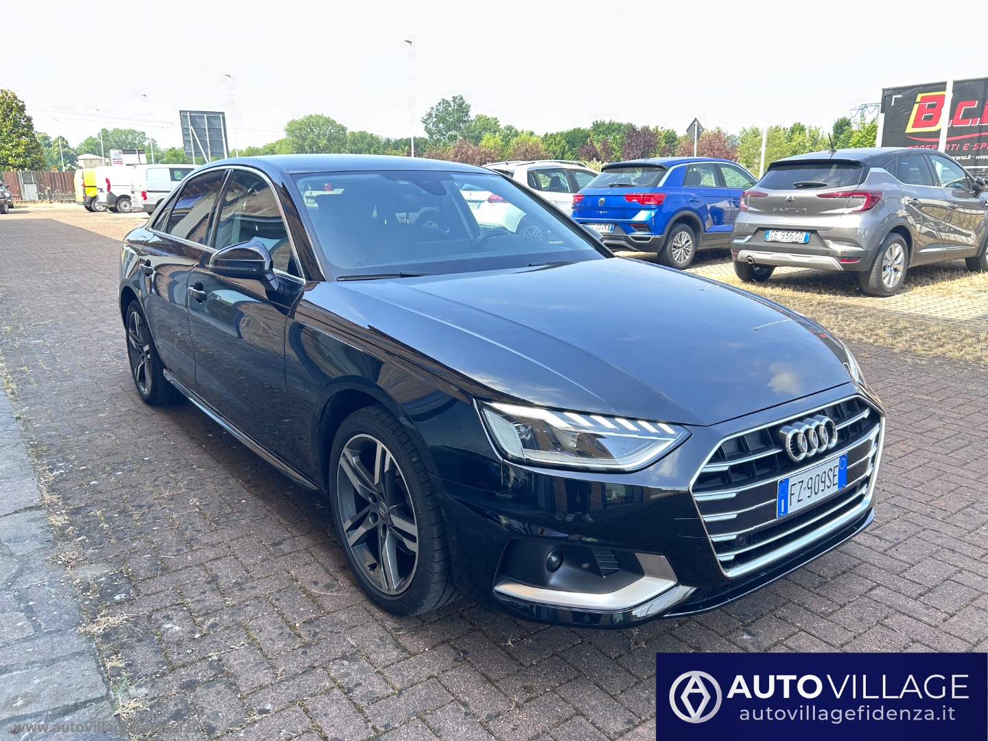 AUDI A4