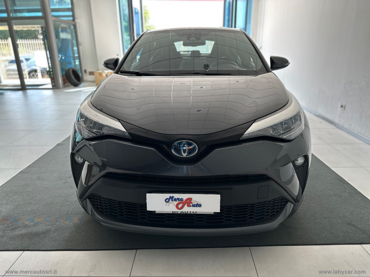 TOYOTA C-HR