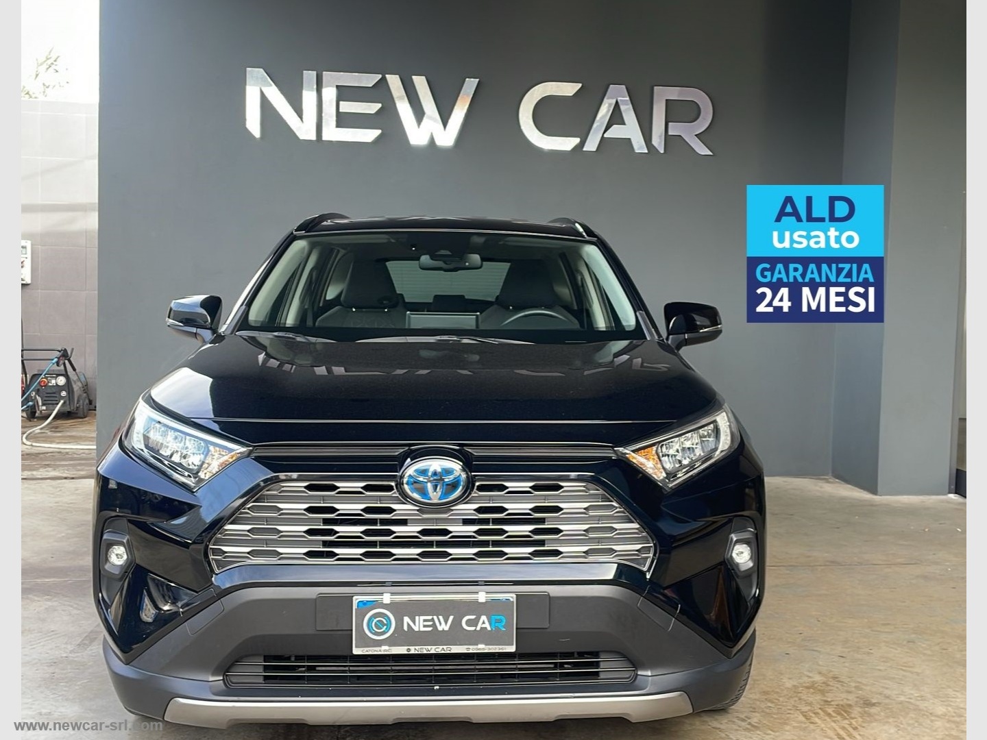 RAV4 2.5 HV                                                        
