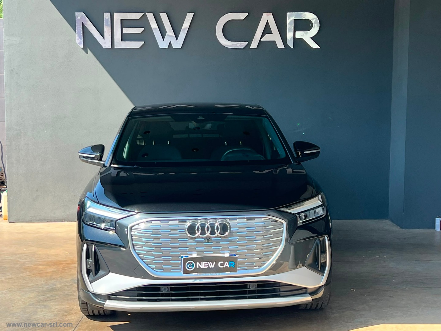 AUDI Q4