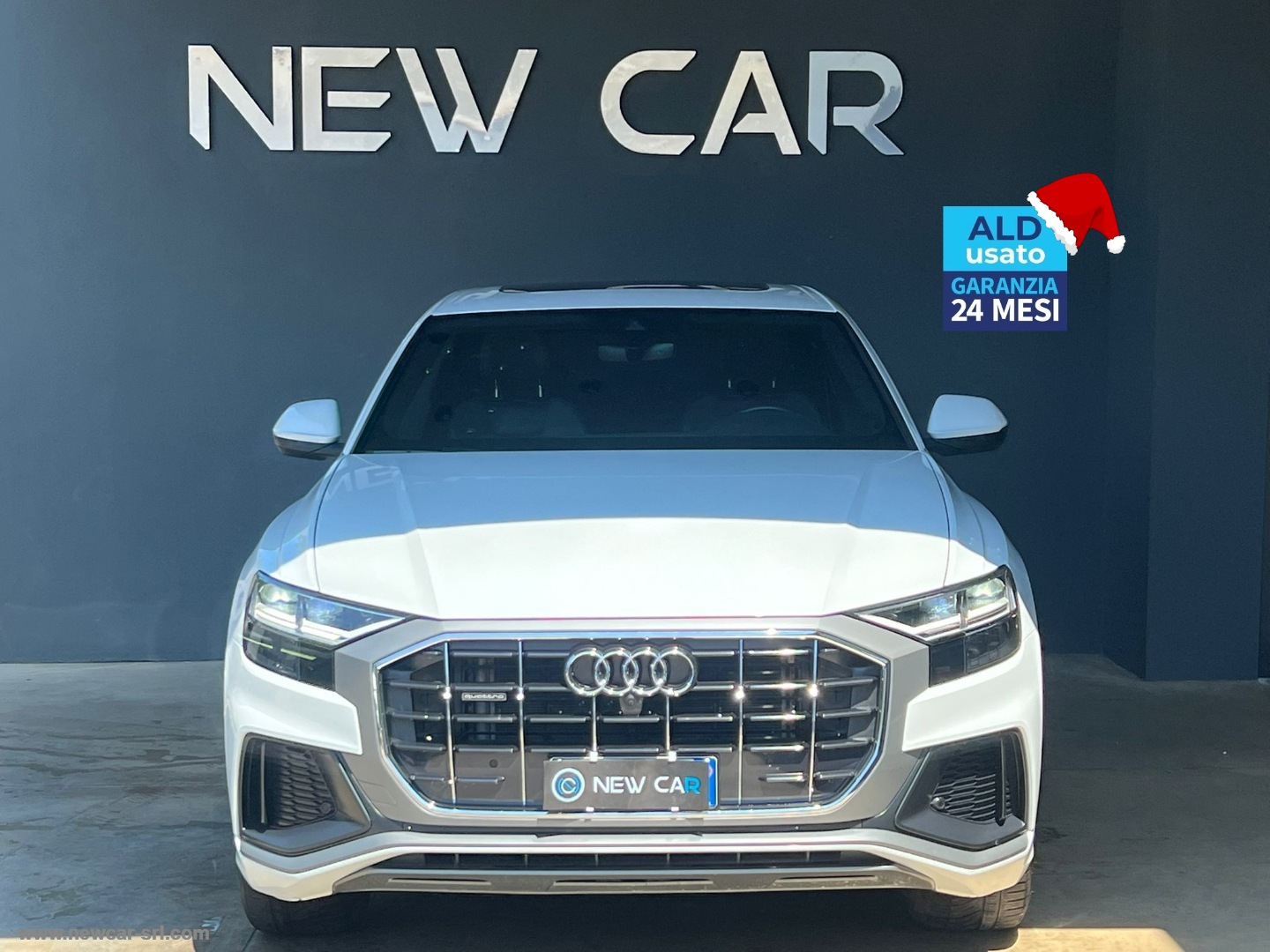 AUDI Q8