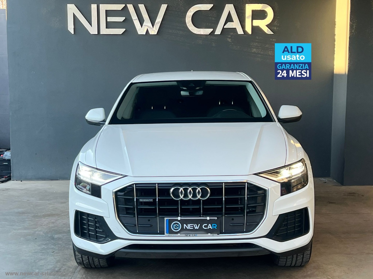 AUDI Q8