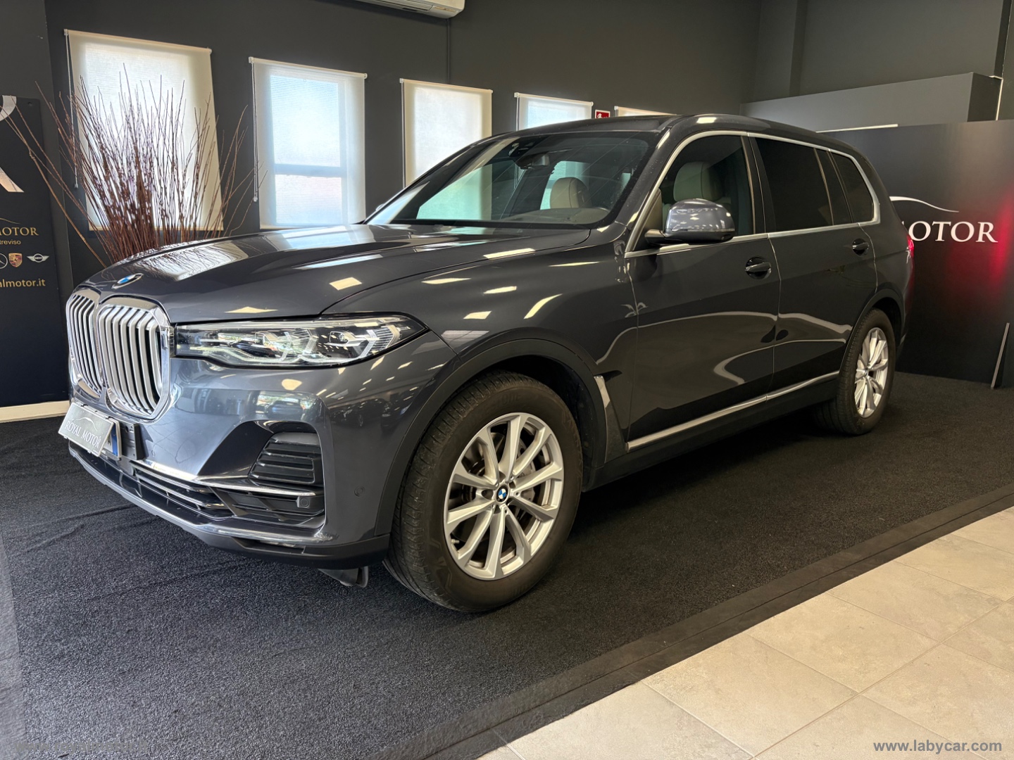 BMW X7