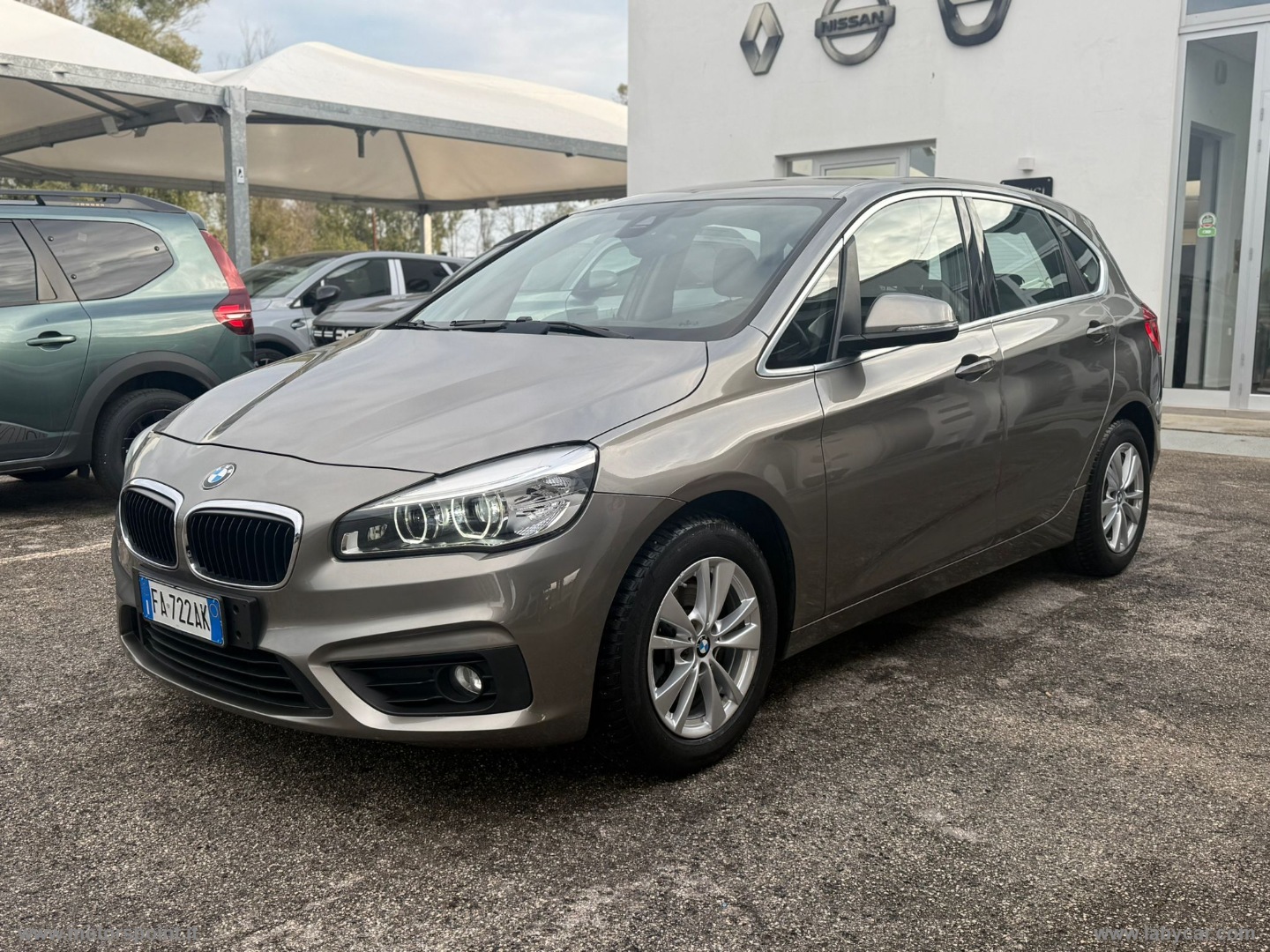 216d Active Tourer Luxury                                                        