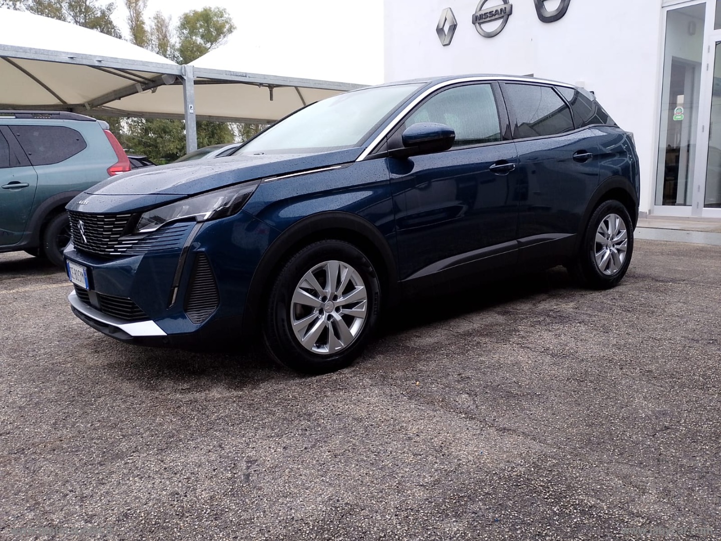 3008 BlueHDi 130 S&S Business                                                        