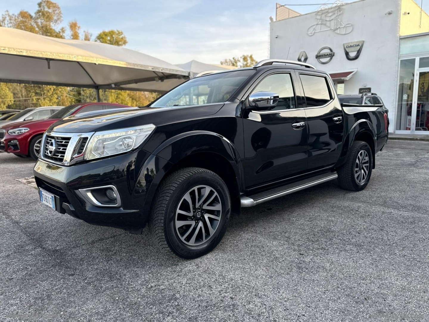 NISSAN Navara