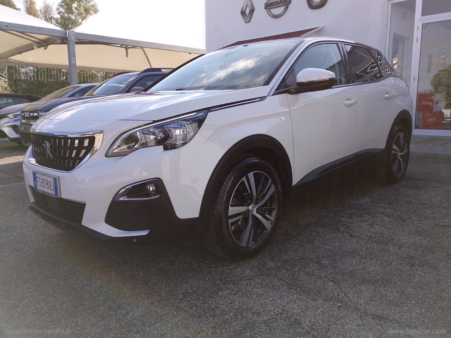 PEUGEOT&nbsp;3008
