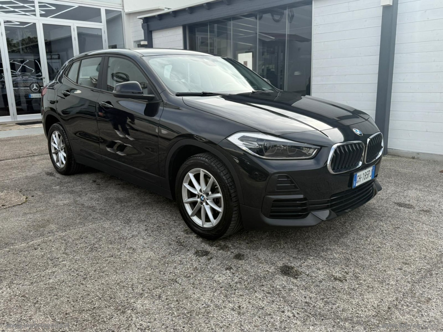 BMW X2